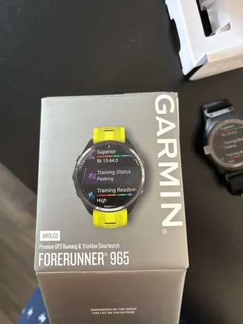 Used Garmin Forerunner 965 bike — image 3 of 4