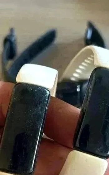 Bianchi Fitbit Inspire FB418 bike de segunda mano — imagen 4 de 6