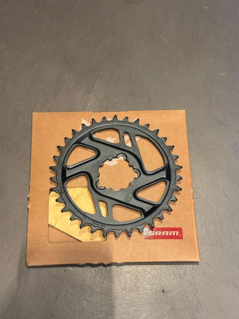 Sram Eagle 3 Bolt 34T Chainring bike d'occasion — image 2 sur 2