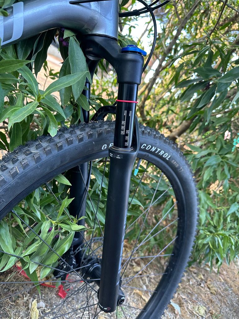 Brugt RockShox Reba Fork 2024 bike — billede 2 af 3