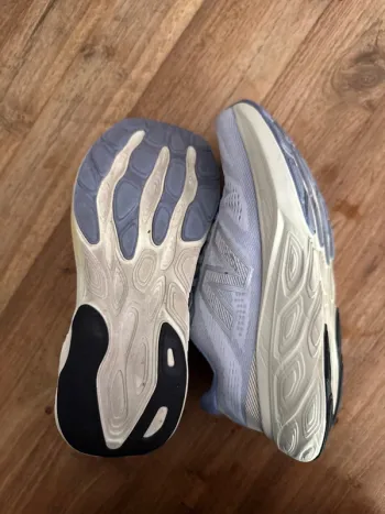 Gebrauchtes New Balance 880 bike — Bild 4 von 8