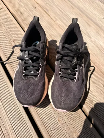 Gebrauchtes Asics Novablast 5 bike — Bild 2 von 5
