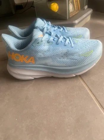Used Hoka Clifton 9 bike — image 2 of 6