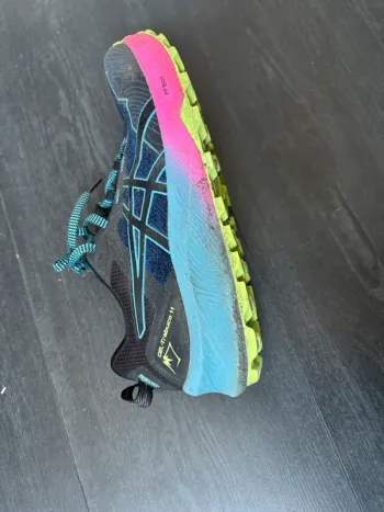 Used Asics trail schoenen dames bike