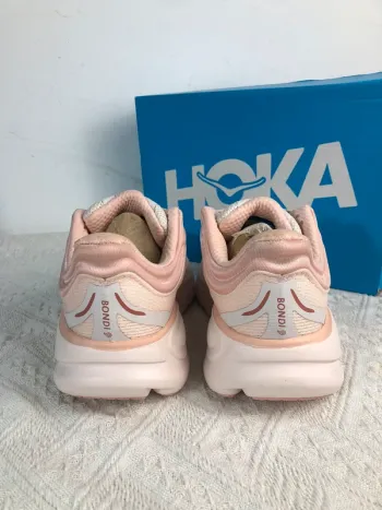 Tweedehands Hoka Bondi 9 bike — afbeelding 4 van 15