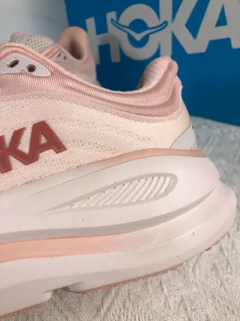 Tweedehands Hoka Bondi 9 bike — afbeelding 9 van 15