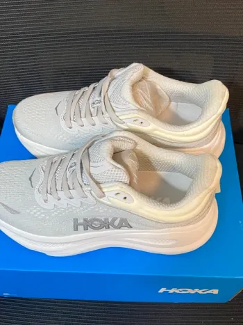 Gebrauchtes Hoka Shoes Size 38 bike