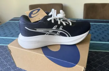 Gebrauchtes Asics Gel Excite 11 bike
