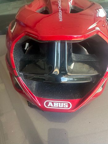 ABUS Cycling Helmet bike d'occasion — image 5 sur 6