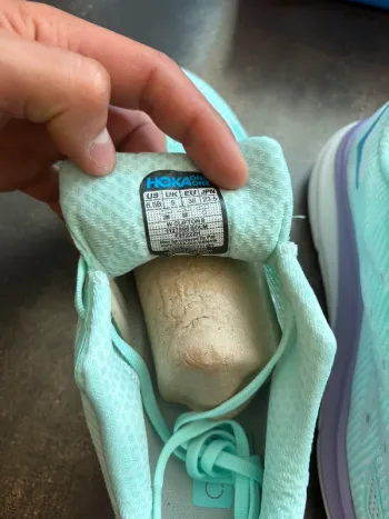 Used Hoka Chaussure bike — image 4 of 5