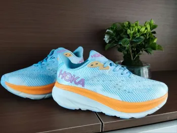 Used Hoka Shoes size 39 bike — image 2 of 4