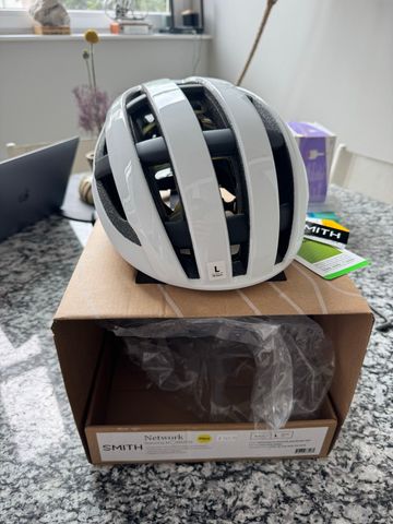 Gebrauchtes Smith Optics Smith Network Helmet 2026 bike — Bild 2 von 3