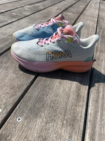 Brugt Hoka Mach 6 bike