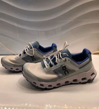 Gebrauchtes On Running Cloudvista bike