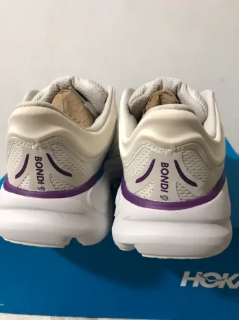 Hoka Chaussure size 39 bike d'occasion — image 7 sur 14