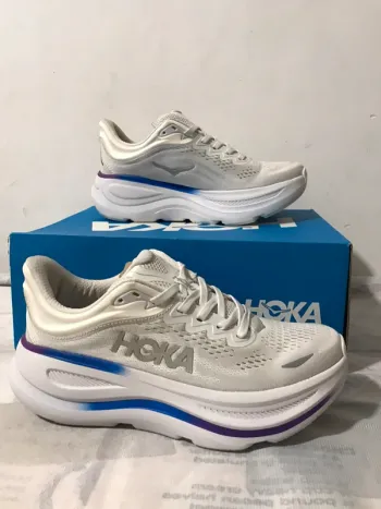 Hoka Chaussure size 39 bike d'occasion — image 2 sur 14