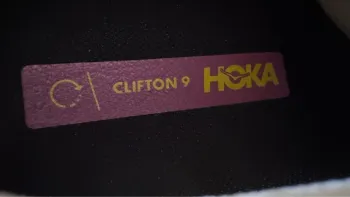 Hoka Clifton 9 bike d'occasion — image 8 sur 9