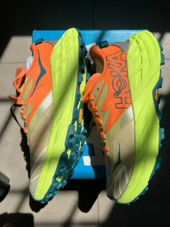 Used Hoka Speedgoat 7 bike — image 2 of 6