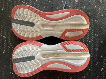 Gebrauchtes Saucony Endorphin Shift 3 bike — Bild 5 von 5