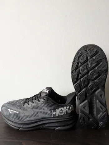 Tweedehands Hoka Clifton 9 bike — afbeelding 2 van 6