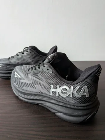 Tweedehands Hoka Clifton 9 bike — afbeelding 3 van 6