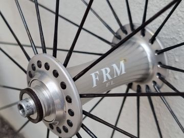Used Frm /Mavic 26er Wheels bike — image 4 of 5
