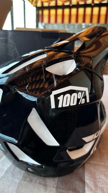 Used 100% Full-Face Helmet bike — image 6 of 13