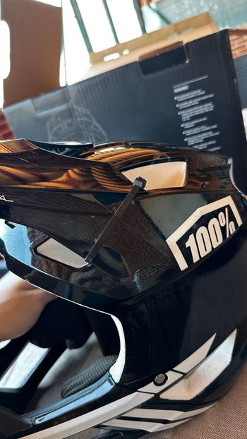 Brugt 100% Full-Face Helmet bike — billede 5 af 13