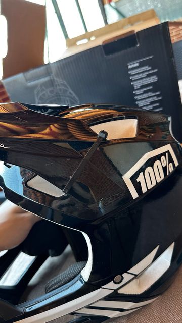 Used 100% Full-Face Helmet bike — image 5 of 13