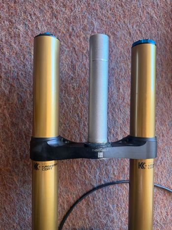 Brugt Fox 40 Grip X2 2025 bike — billede 4 af 7