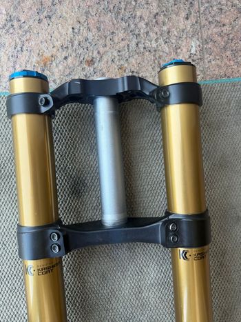 Fox 40 Grip X2 2025 bike usato — immagine 2 di 8