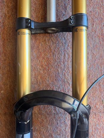 Brugt Fox 40 Grip X2 2025 bike — billede 6 af 7
