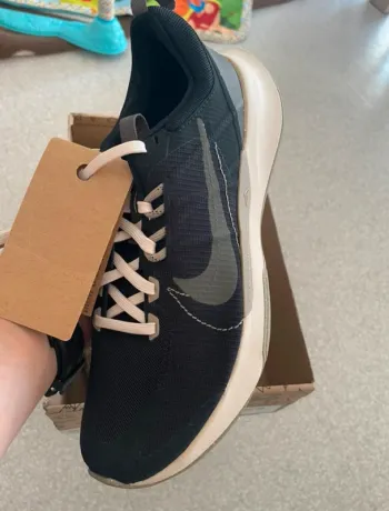 Tweedehands Nike Juniper Trail 2 bike — afbeelding 2 van 7