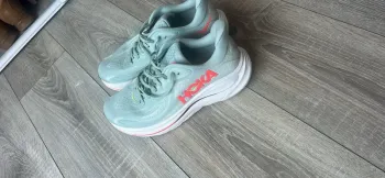Brugt Hoka Clifton 10 bike