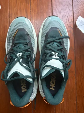 Used Hoka Speedgoat 7 bike — image 1 of 3