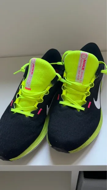 Gebrauchtes Nike Running Shoes bike — Bild 2 von 9