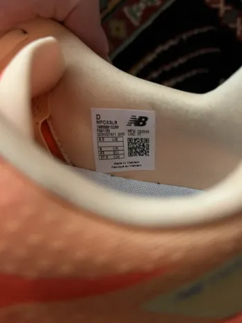 Używany New Balance Rebel V5 bike — zdjęcie 3 z 3