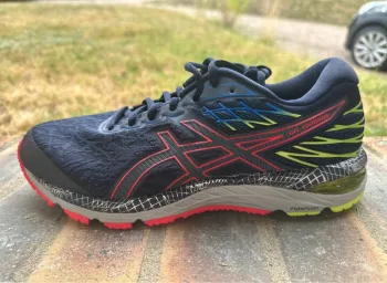 Used Asics Cumulus bike — image 2 of 5