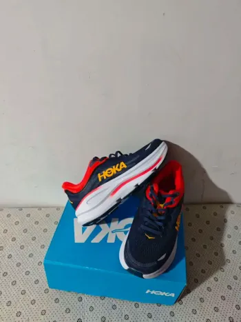 Used Hoka Zapatillas talla 44 bike — image 3 of 8