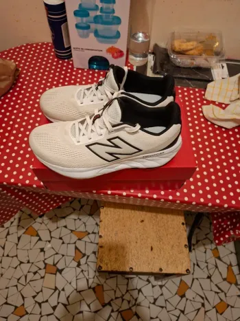 Used New Balance Fresh Foam bike — image 2 of 8
