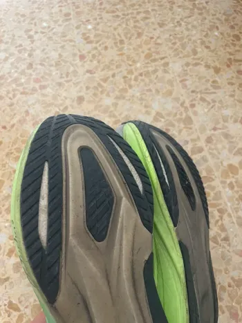 Asics Megablast bike d'occasion — image 4 sur 8