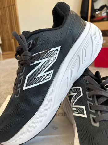 Used New Balance 880 bike — image 3 of 6