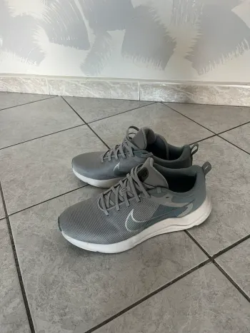 Gebrauchtes Nike Running Shoes bike — Bild 2 von 6