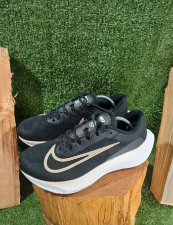 Gebrauchtes Nike Zoom Fly 5 bike — Bild 2 von 13
