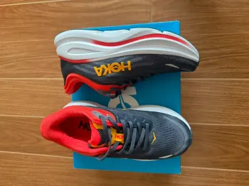 Gebrauchtes Hoka Zapatillas talla 43 bike