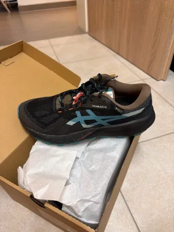 Used Asics Trabuco 14 GTX bike
