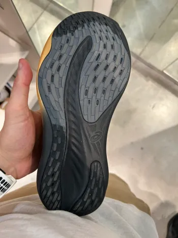 Used Asics Gel-Saiun 3 bike — image 4 of 6