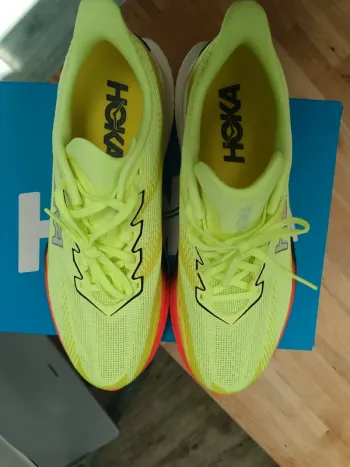 Tweedehands Hoka Mach X 3 bike — afbeelding 8 van 11
