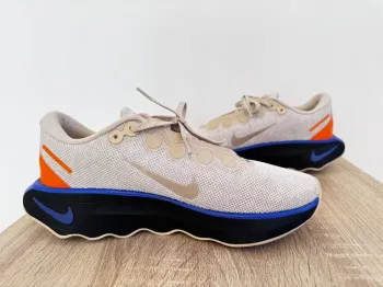 Used Orange Nike Motiva GORE-TEX bike — image 6 of 6