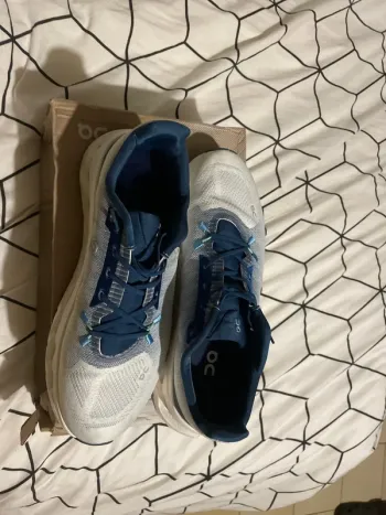 Used On Running Cloud bike — image 3 of 8